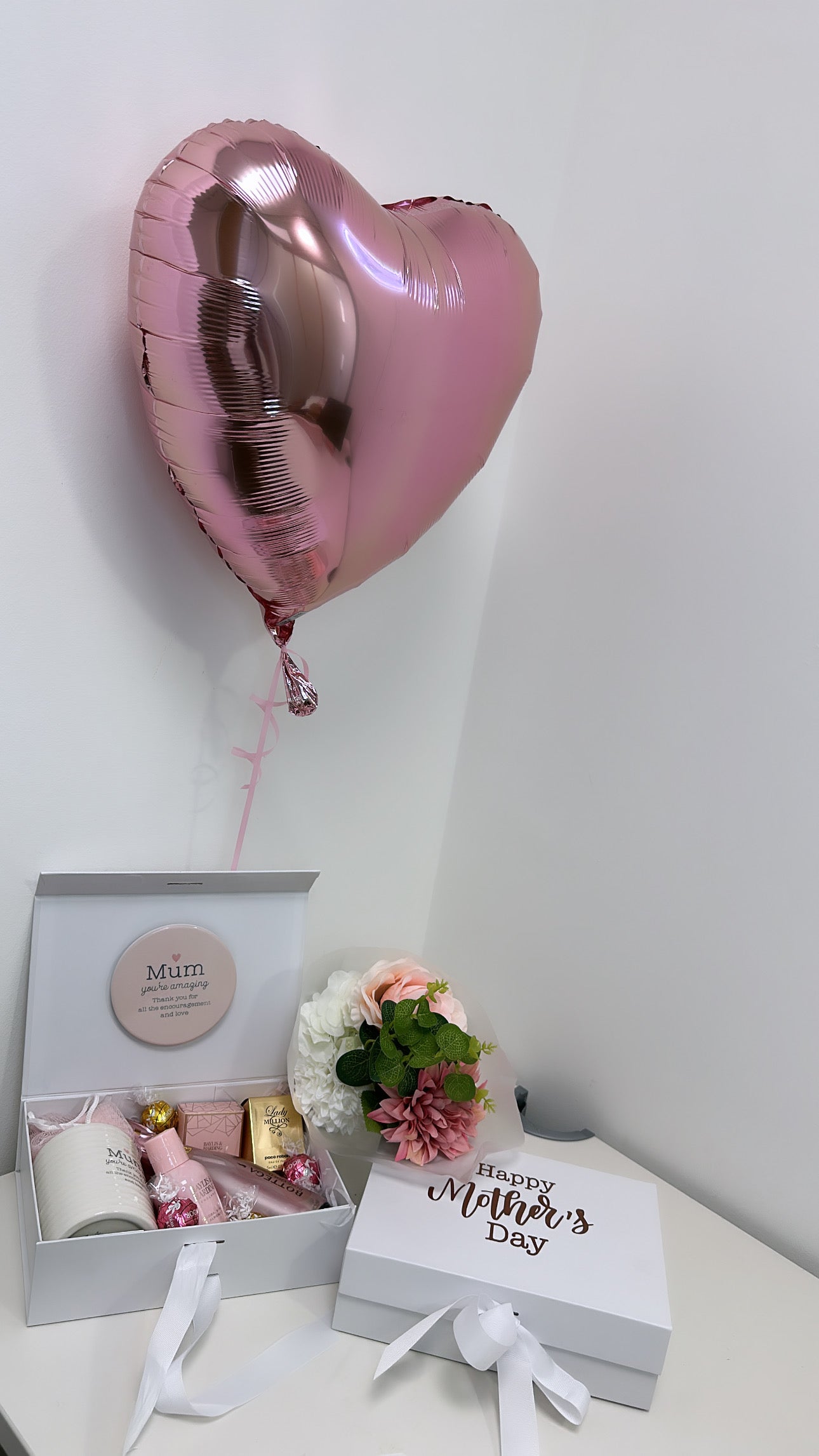 Mothers Day Gift Box